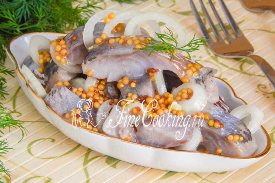 Легендарная заправка для селедки с горчицей и уксусом