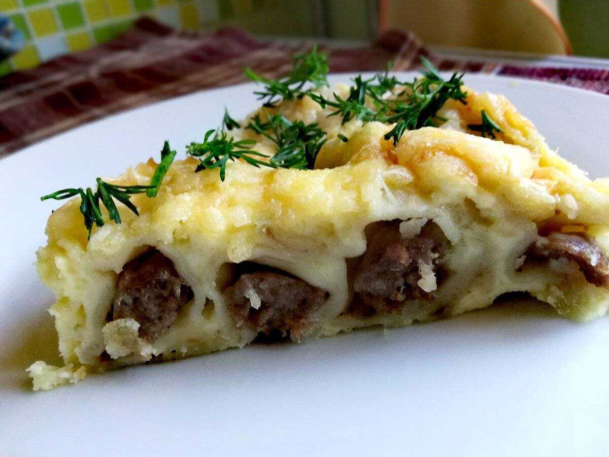 Готовим вкусную запеканку из пельменей — с ней даже “ленивая жена” не оставит мужа голодным :)
запеканка из пельменей простая и вкусная - рецепты с использованием грибов и сыра на сковороде и в мультиварке