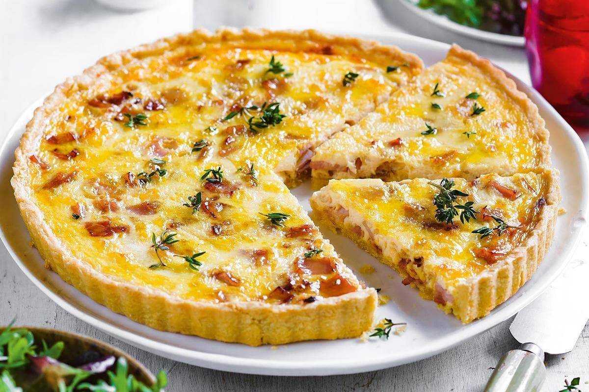 Быстрый пирог к чаю: 15 вкусных и простых рецептов