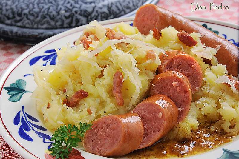Подлива для вторых блюд: простые и вкусные рецепты с фото