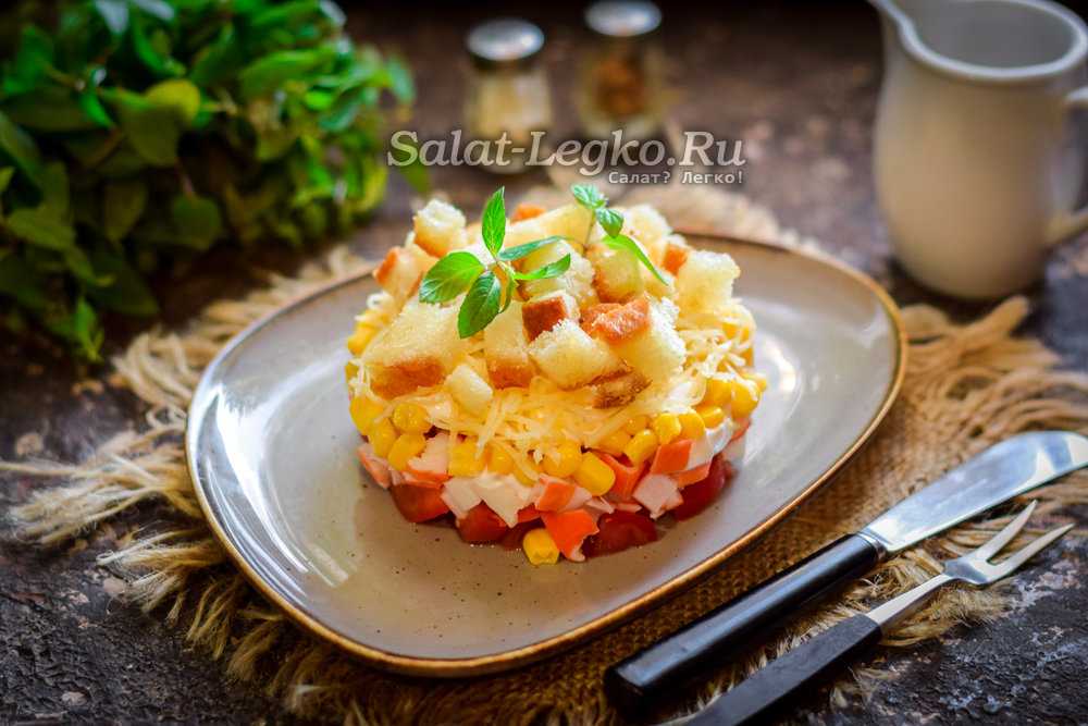 Салат с крабовыми палочками — 16 рецептов очень вкусного салата