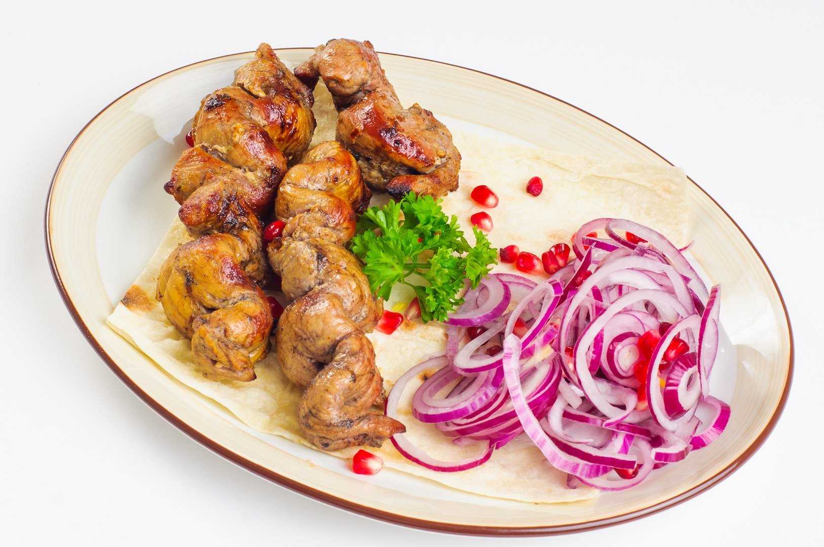 Сочный шашлык из свинины — 7 самых вкусных маринадов, чтобы мясо было мягким