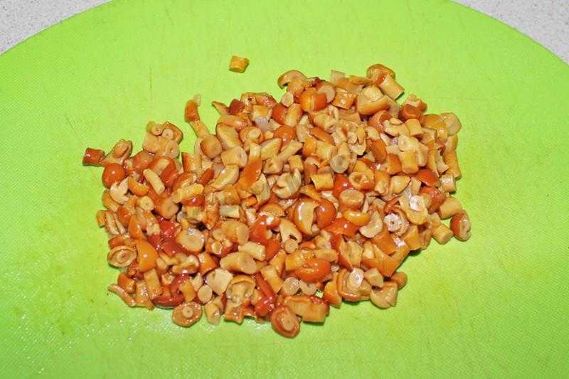 Салат «жар-птица» с курицей и опятами: рецепты от опытных поваров