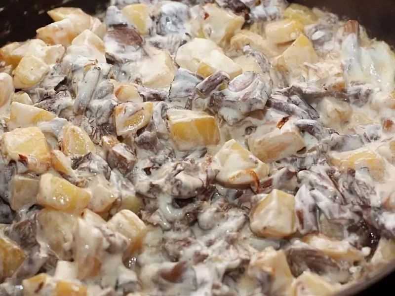 20 отличных рецептов тушеной картошки