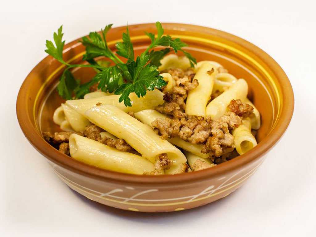 Макароны по-флотски с тушенкой – 6 рецептов как приготовить