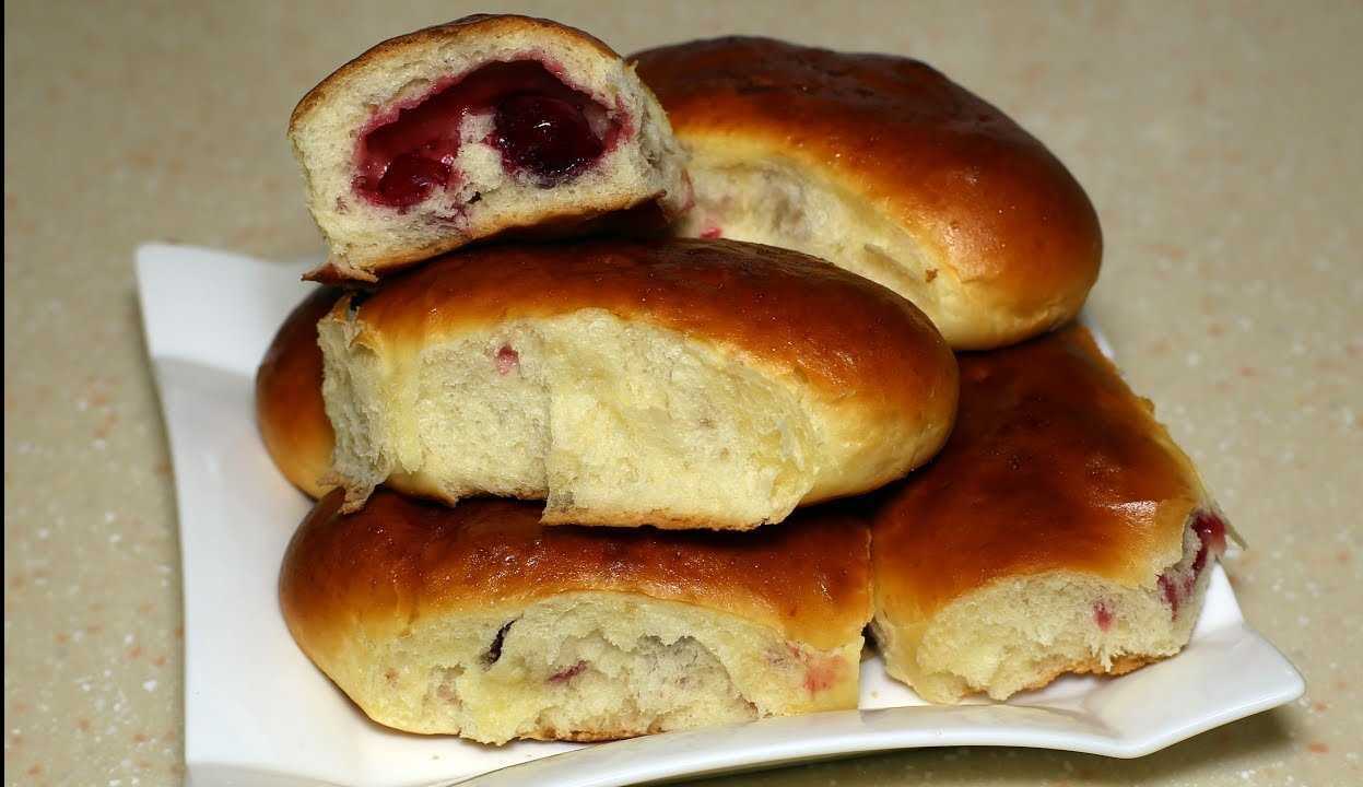 Пироги с вареньем - 20 простых и вкусных рецептов домашней выпечки