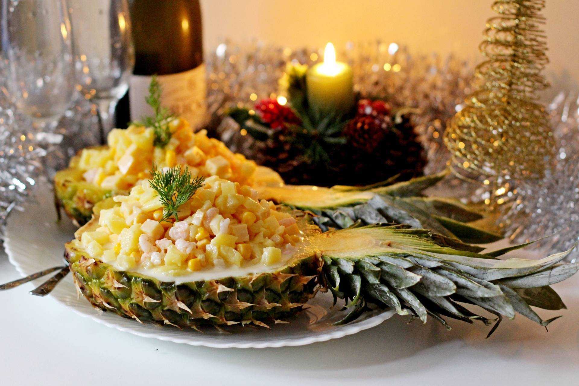 Салаты из курицы с ананасами и сыром 35 рецептов - 1000.menu