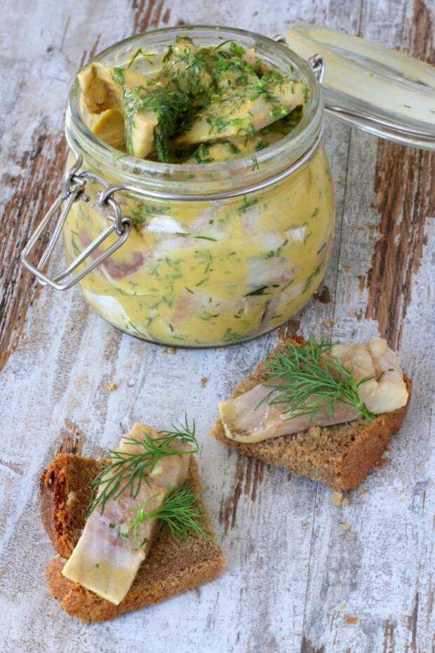 Вкусный рецепт маринада для селедки