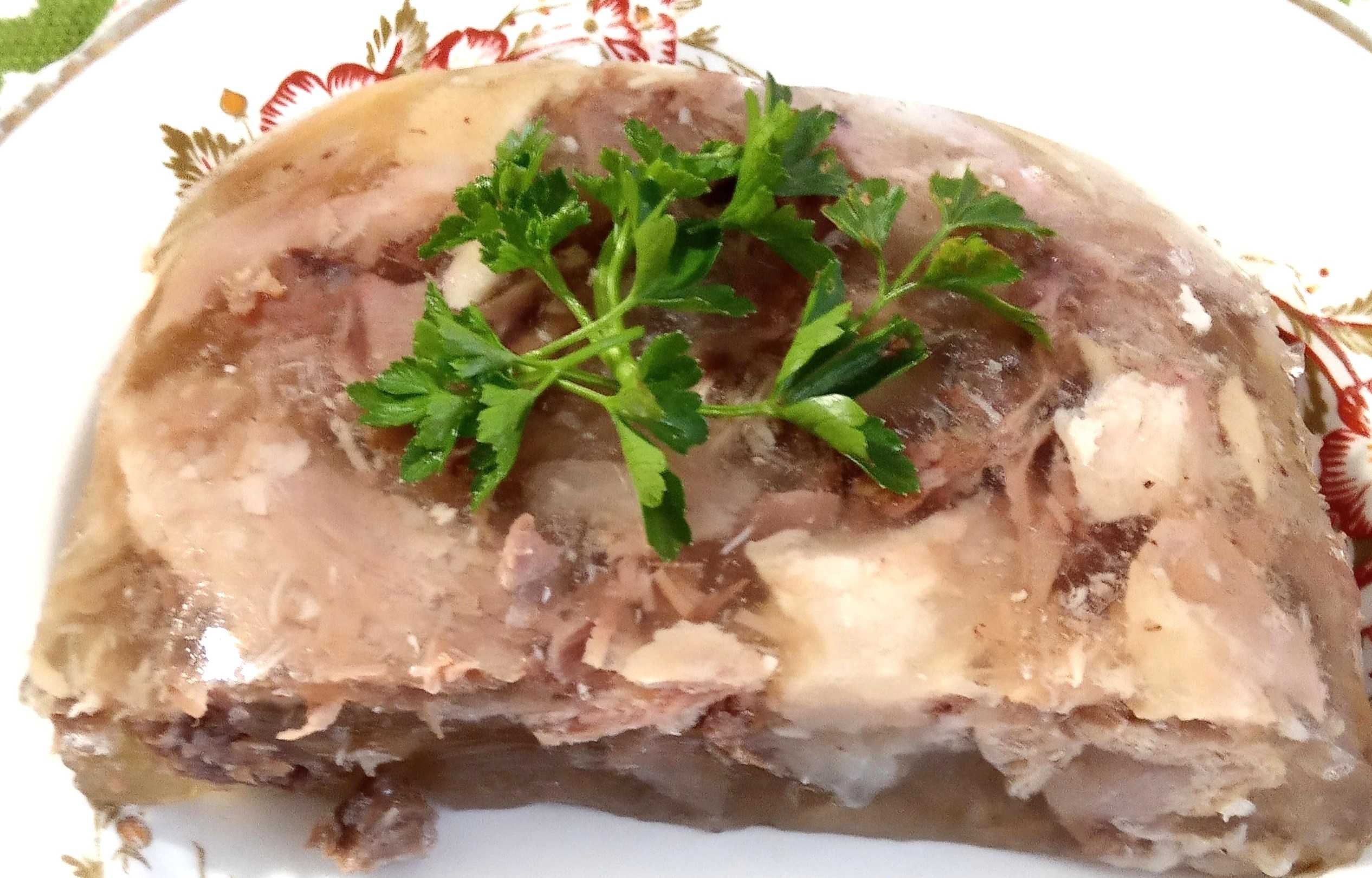 Домашний холодец — 5 вкусных рецептов приготовления