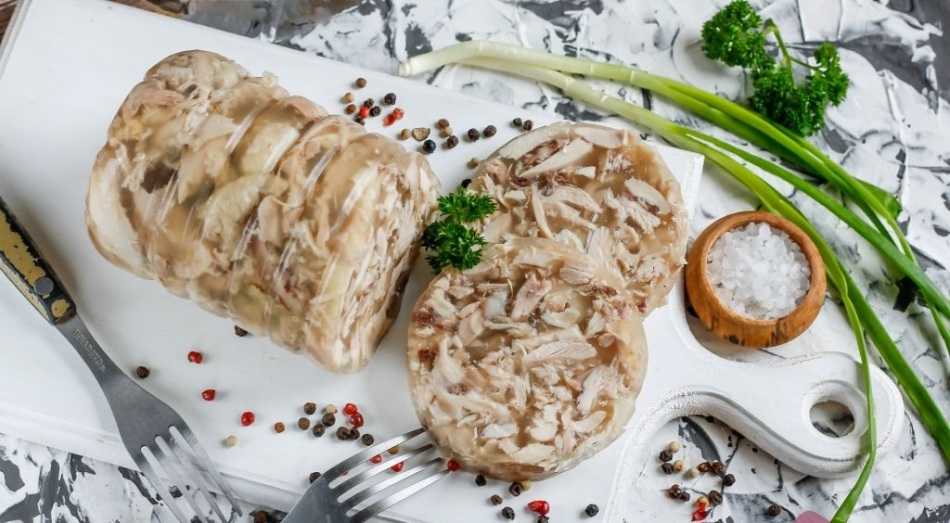 Куриный рулет с желатином в пищевой пленке и не только: пп-рецепты