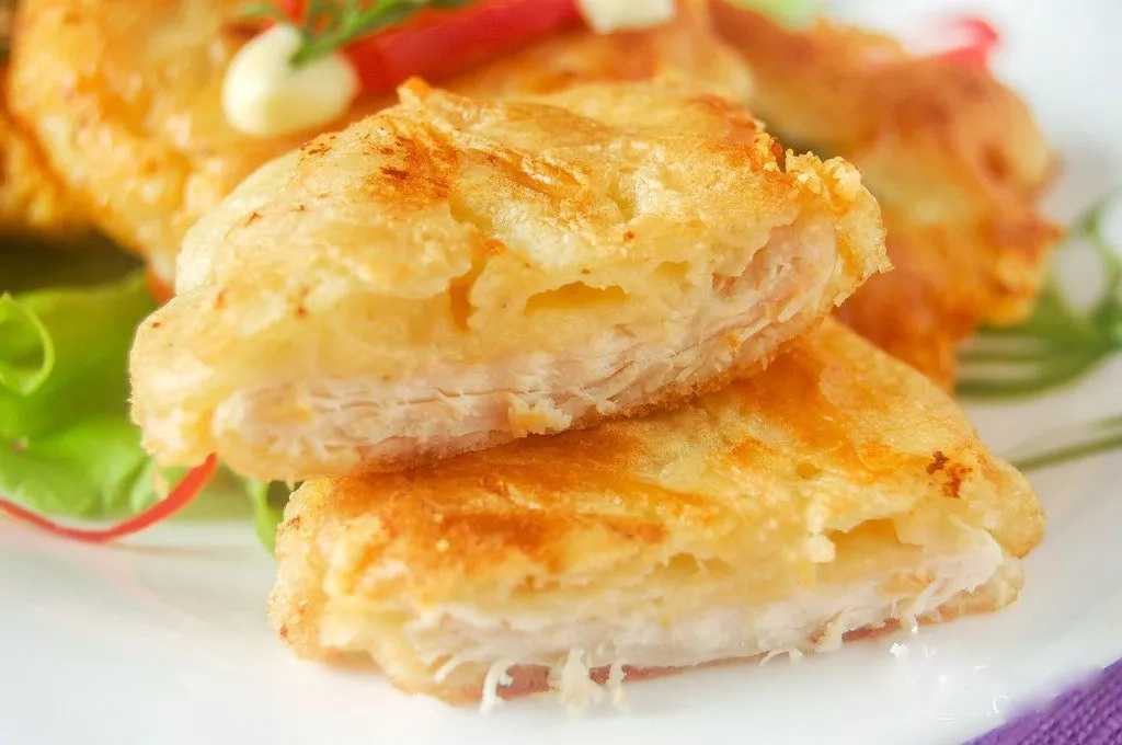 Отбивные из куриной грудки: в панировке, кляре, на сковороде и в духовке