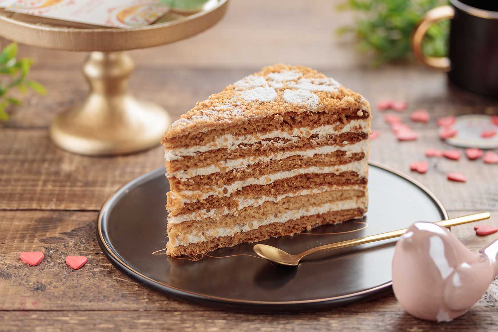 Вкусно жить не запретишь! : самый вкусный "медовик"