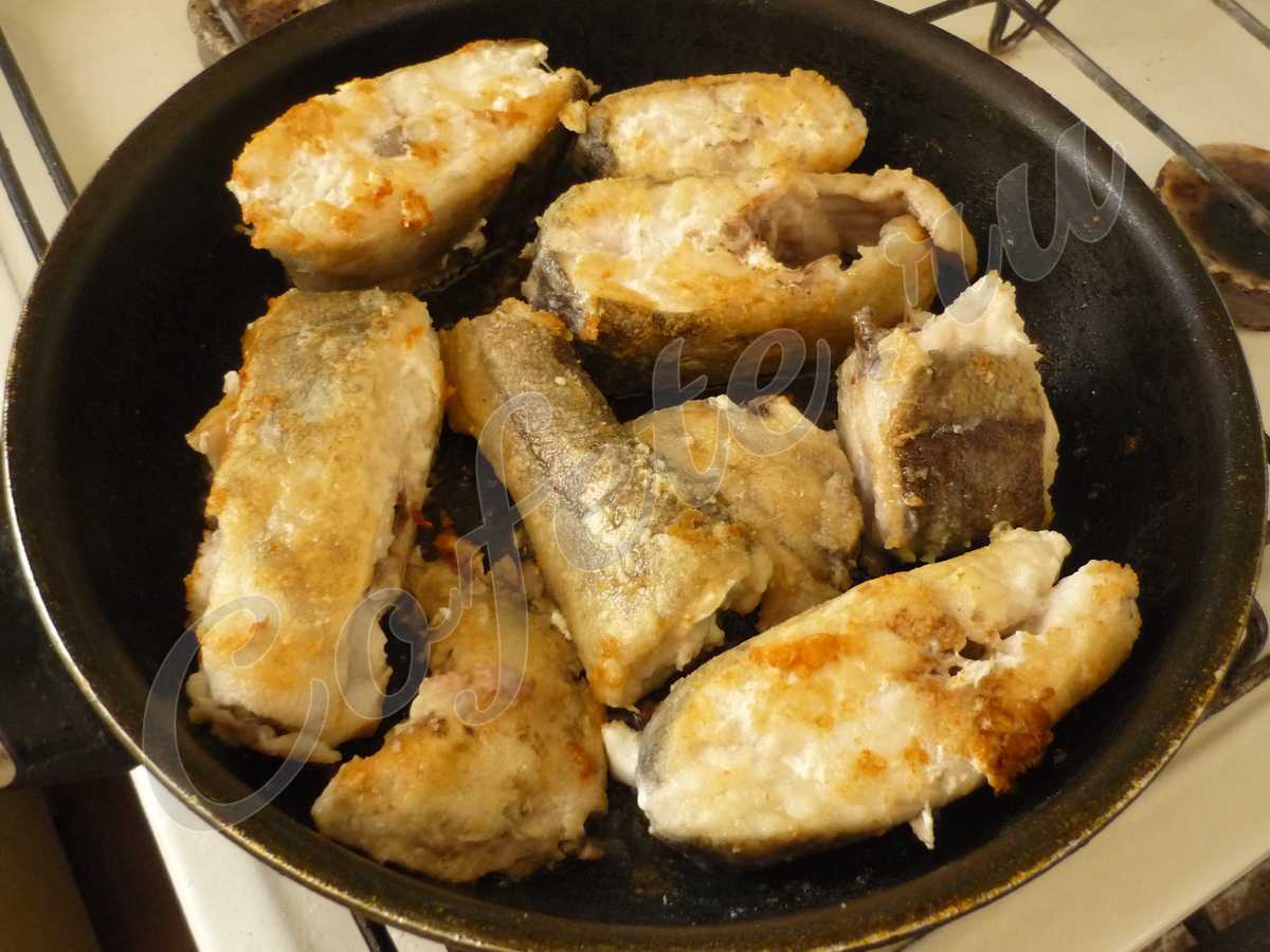 Минтай жареный на сковороде – самый вкусный и простой рецепт приготовления