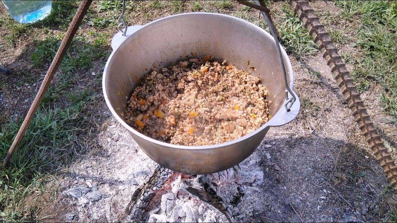 Гречка с мясом в казане на плите и на костре: 5 рецептов, советы