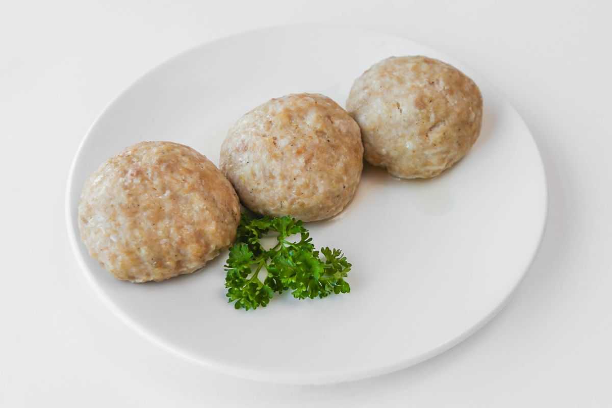 Куриные котлеты пп на пару в мультиварке рецепт с фото пошагово - 1000.menu
