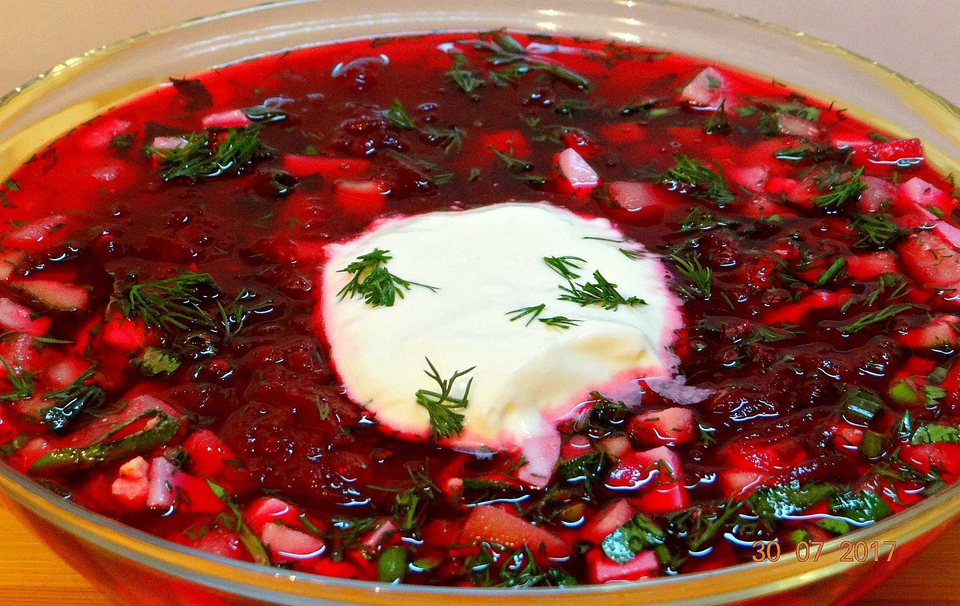 Рецепт горячего свекольника с мясом