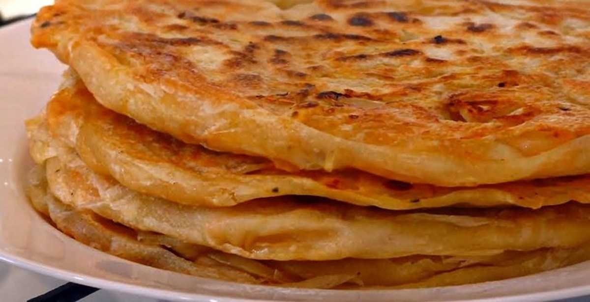 Катлама узбекская: рецепт с луком на сковородке и в духовке