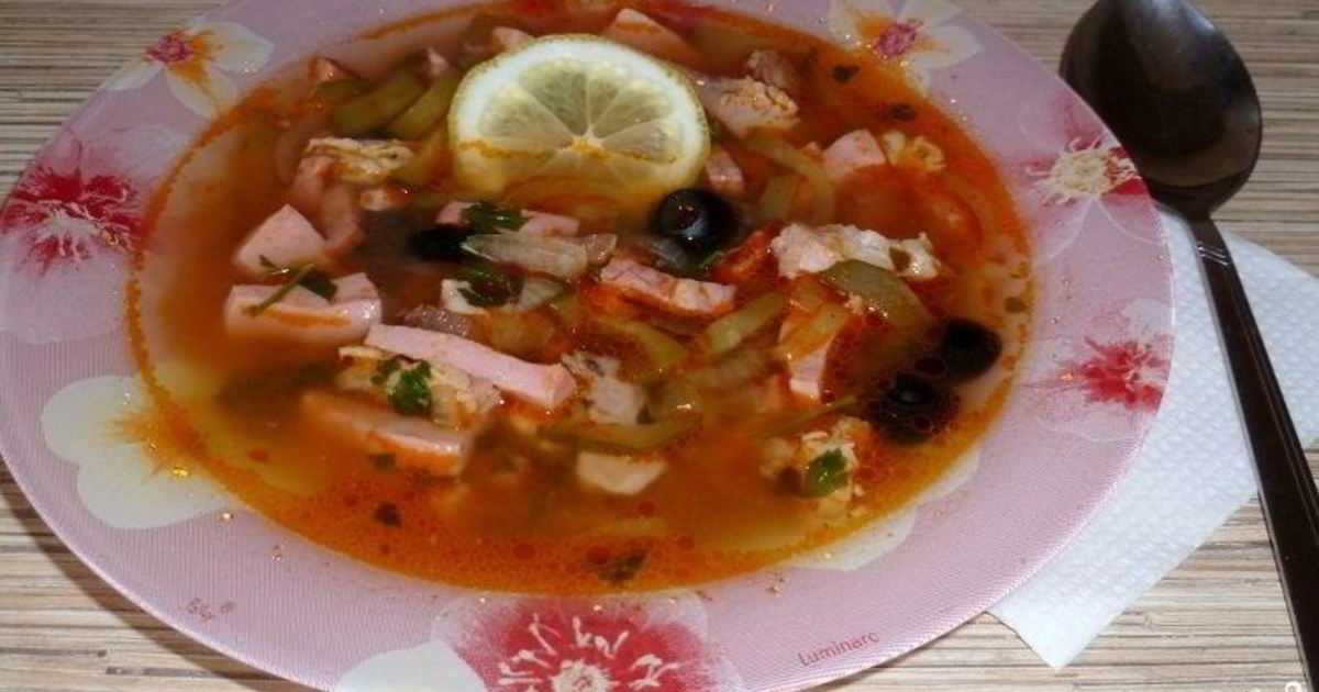 Солянка с курицей и колбасой (пошаговый рецепт с фото) - pro vkusnyashki