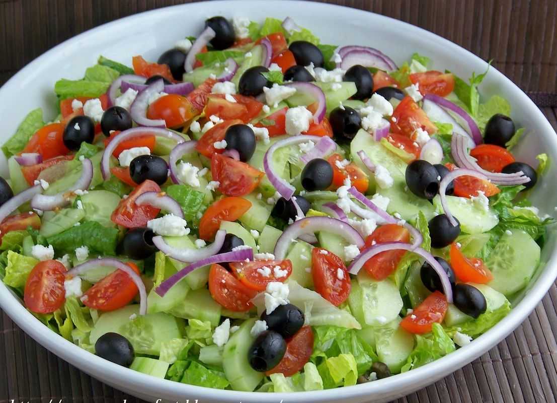 Новогодние салаты - 15 очень вкусных и простых рецептов