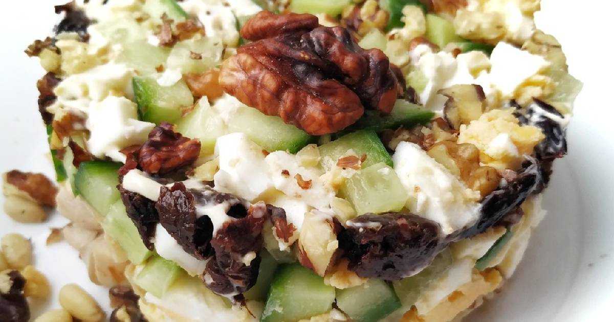 Салат из курицы с черносливом – 5 очень вкусных рецептов приготовления