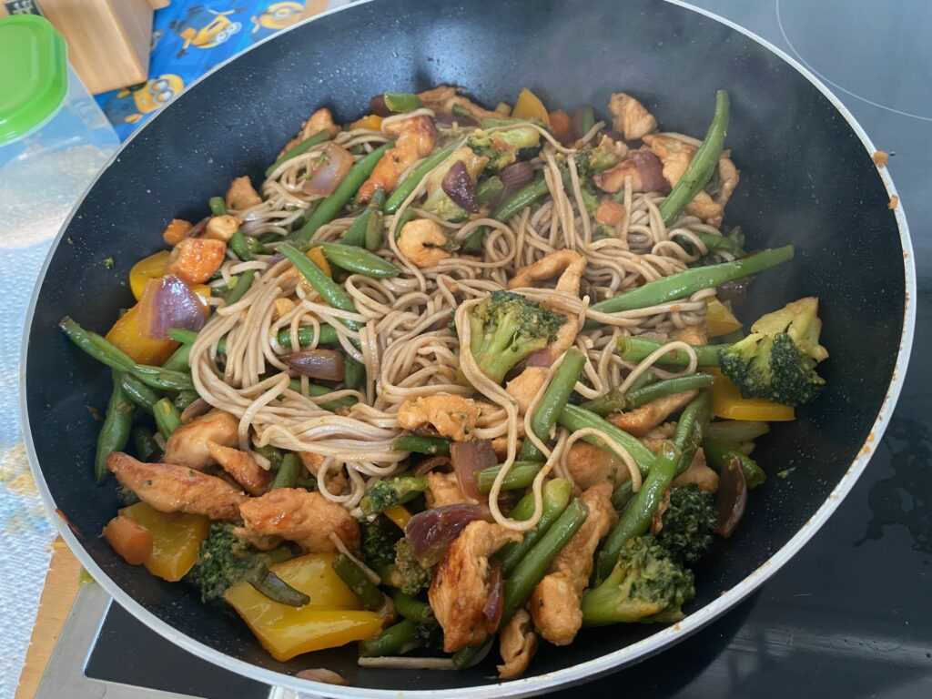 15 быстрых рецептов удона с курицей