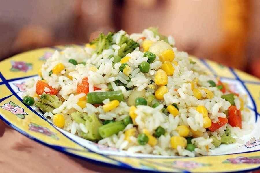 Рис с овощами на гарнир  –  рецепт с пошаговыми фото