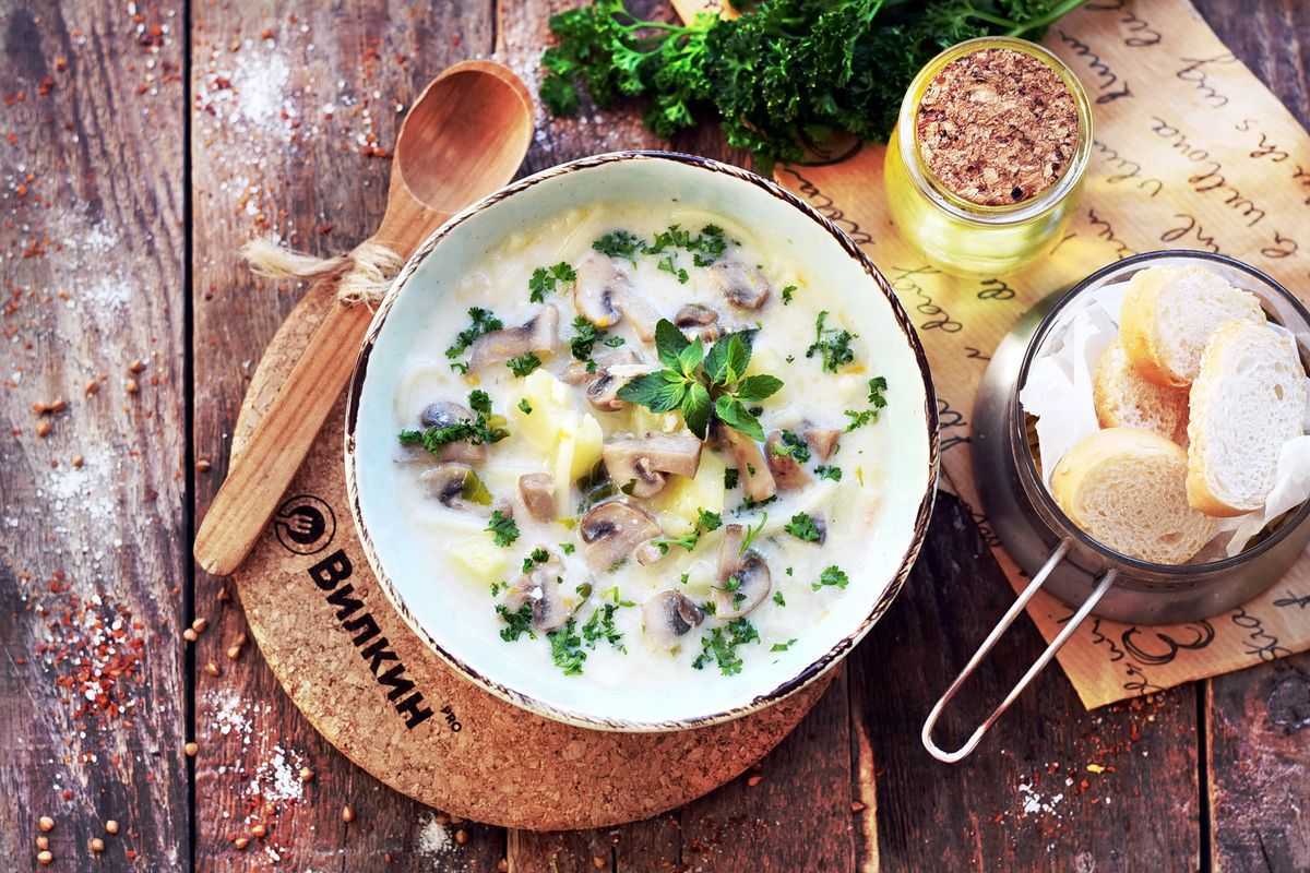 Рецепт сырного супа с курицей и грибами