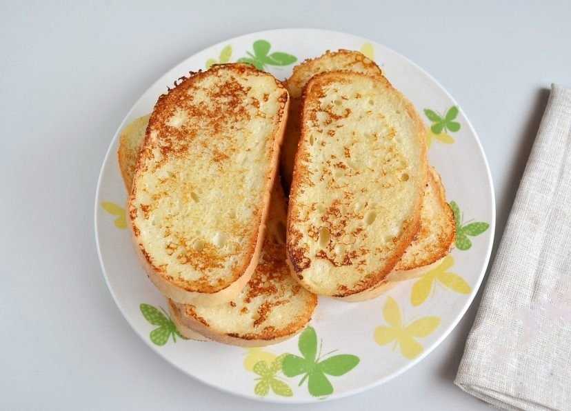 Сладкие гренки- рецепты с молоком и без, с вином, сгущенкой, с маскарпоне