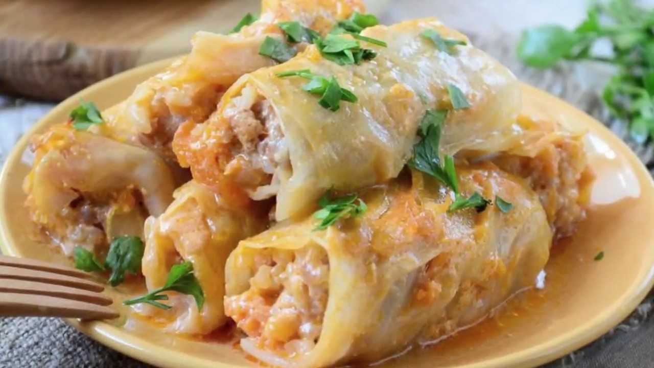 Как приготовить замороженные голубцы