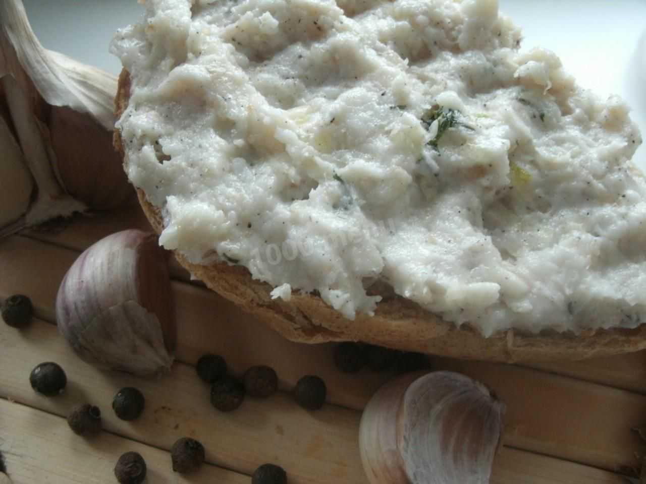 Сало с чесноком через мясорубку – 5 рецептов вкусного закусочного паштета