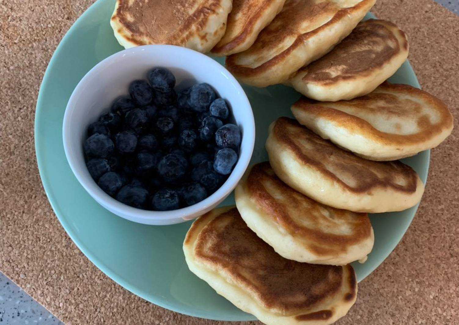 Пышные оладьи на кефире как пух — очень вкусные и проверенные рецепты как у бабушки