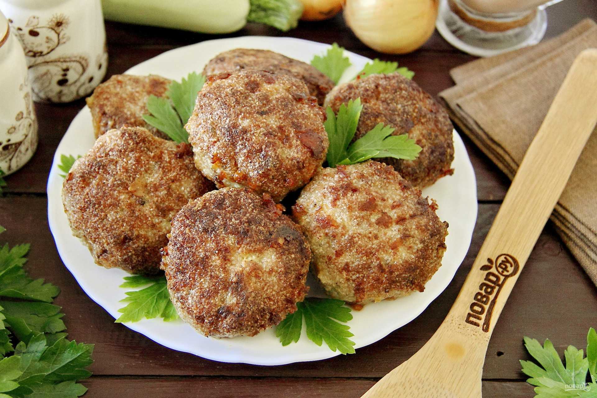 Рецепт приготовления вкусных котлет без яиц