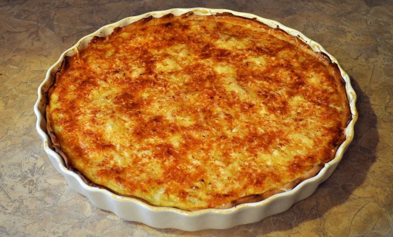 Ленивый пирог с зеленым луком и яйцом: быстро и вкусно