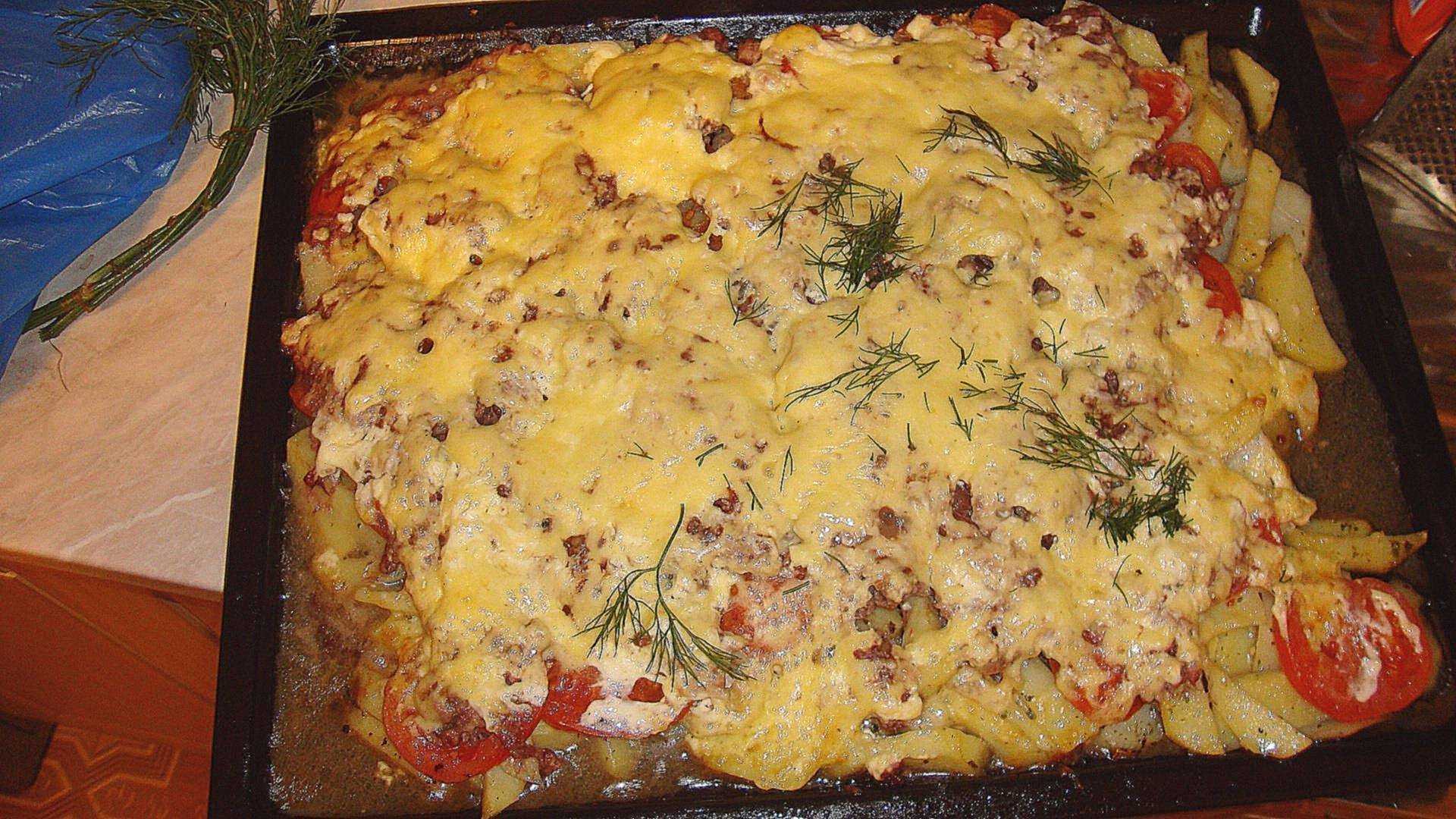 Мясо свинины по французски с грибами в духовке