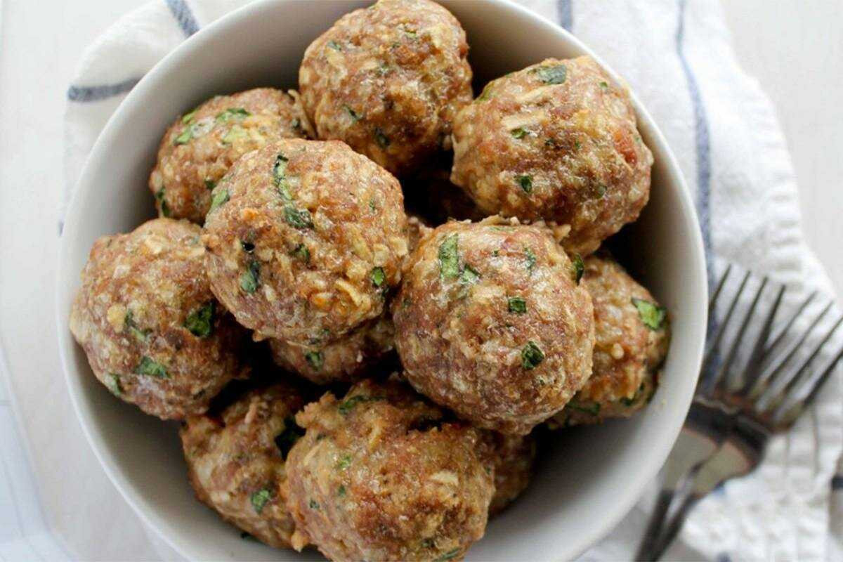 Готовим для любимых сочные котлеты из мяса — классные рецепты горячего на recipecollections.ru