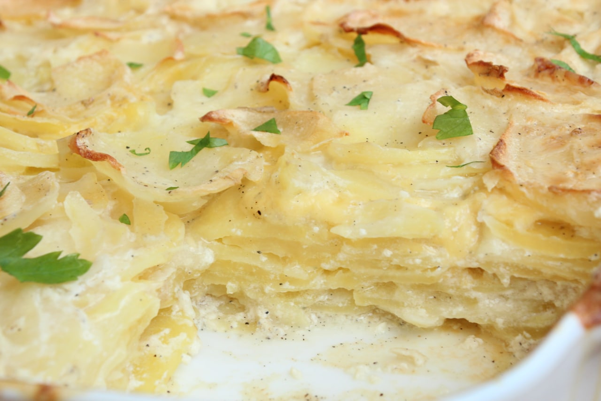 Картошка по-французски: 7 самых простых и вкусных рецептов с фото