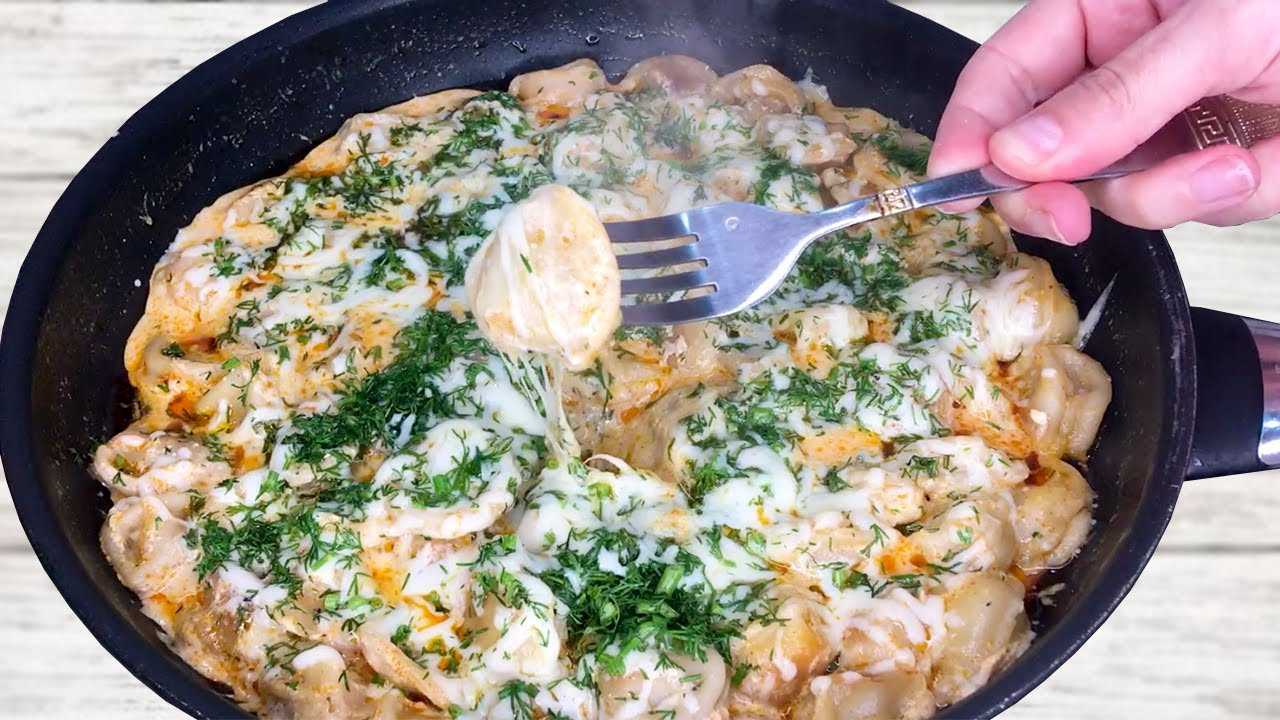 Жареные пельмени на сковороде — 7 рецептов вкусных блюд
