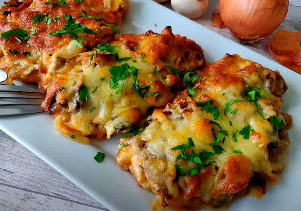 Картошка по-французски с мясом в духовке — пошаговый фото рецепт мяса по-французски