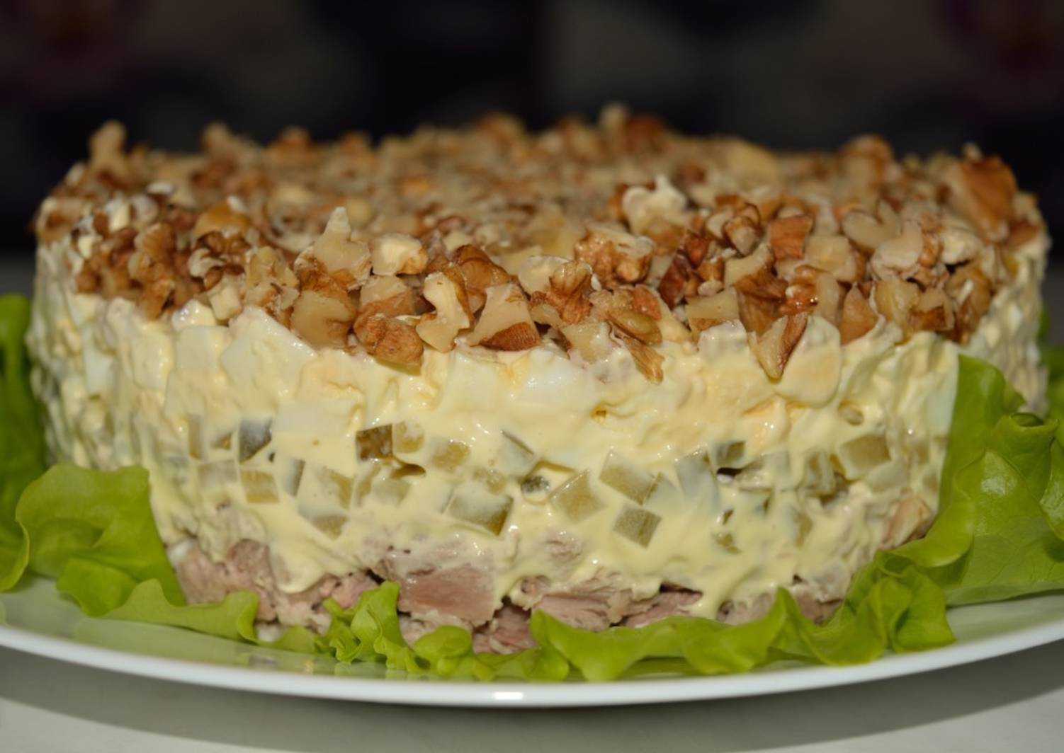 Что приготовить на праздничный стол: 20 вкусных и недорогих рецептов