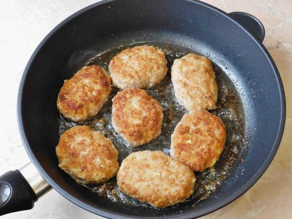 Картофельные котлеты пп с фаршем, сыром рецепт с фото пошагово - 1000.menu