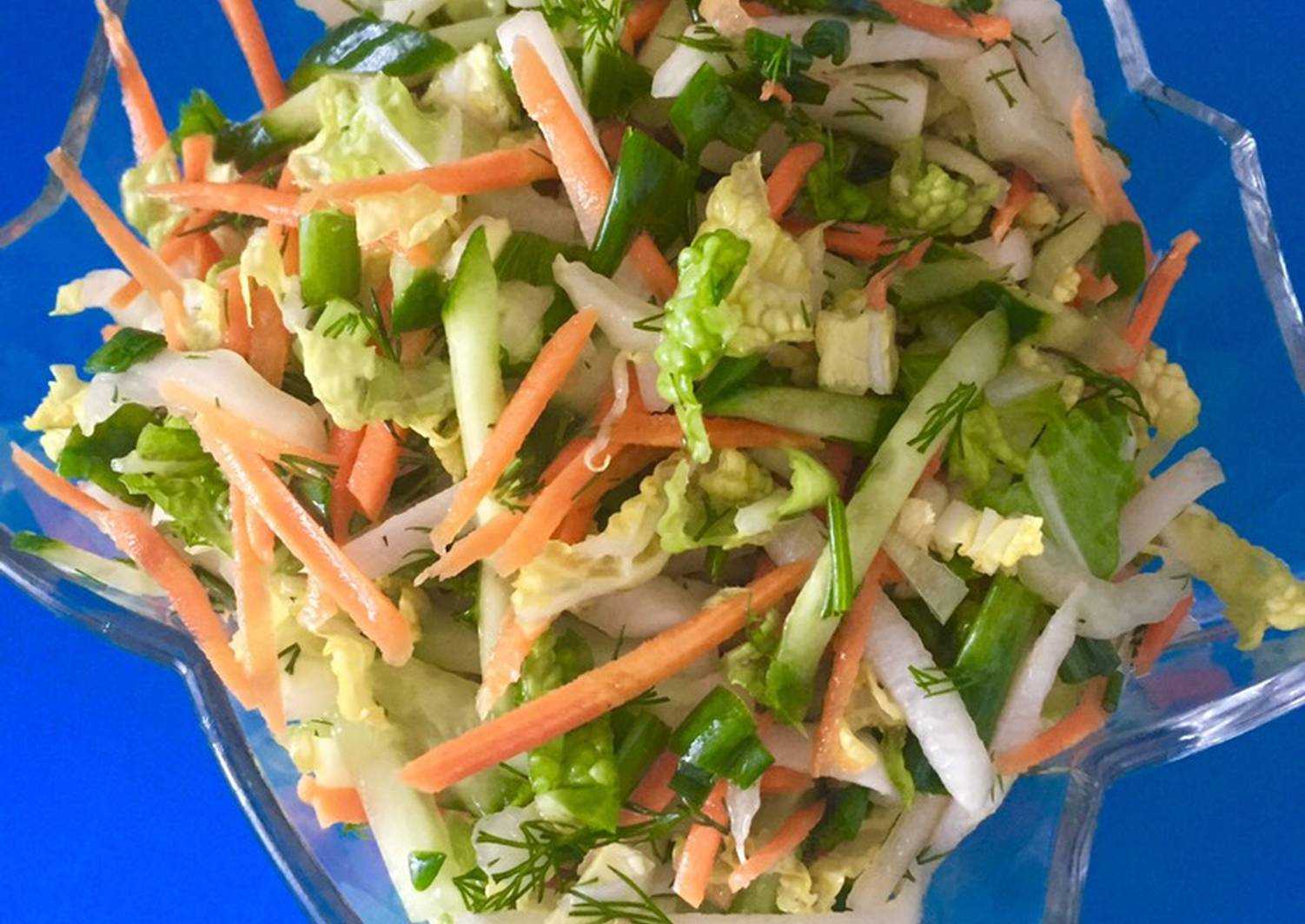 Салаты из свежей капусты, рецепты простые и вкусные - wowcook.net