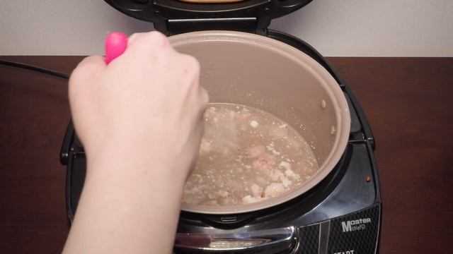 Как варить кашу перловую на воде: подготовка крупы, вкусные рецепты и секреты приготовления перловки