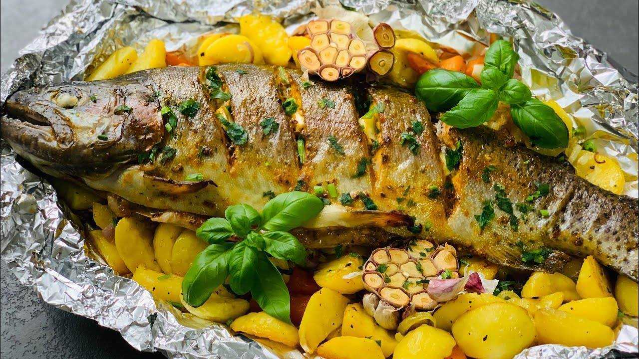 Форель, запеченная с картофелем вкусный рецепт с фото пошагово и видео - tvcook.ru