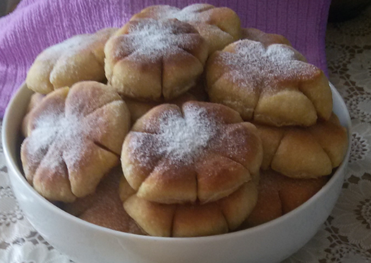 Пышки на кефире жареные на сковороде, как у бабушки