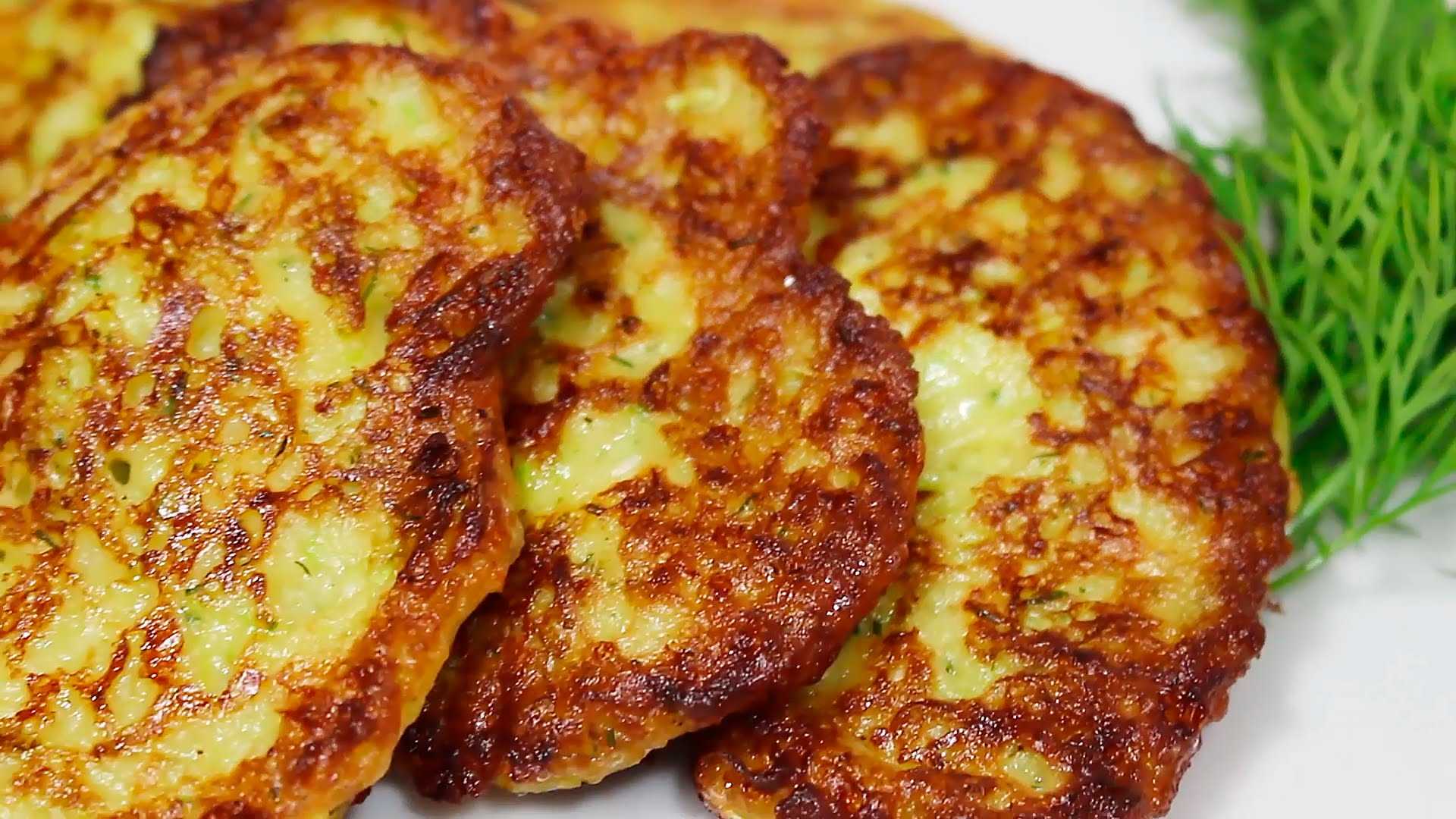 Оладьи из кабачков с сыром и чесноком, рецепт с фото - wowcook.net