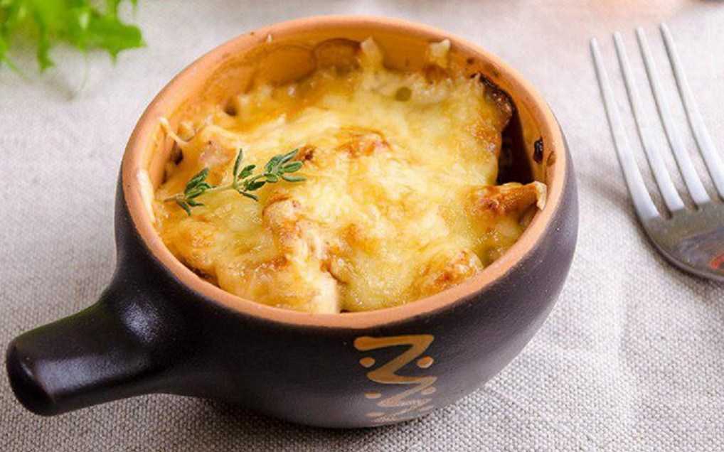 Жульен классический с курицей и грибами, маслинами, помидорами - советы шеф поваров с видео