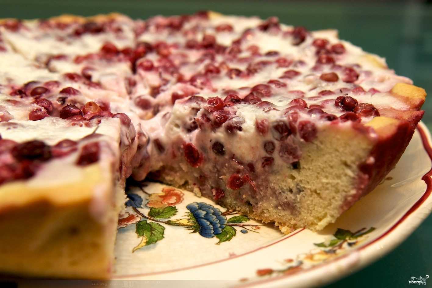 Вкусный пирог с брусникой – 6 рецептов