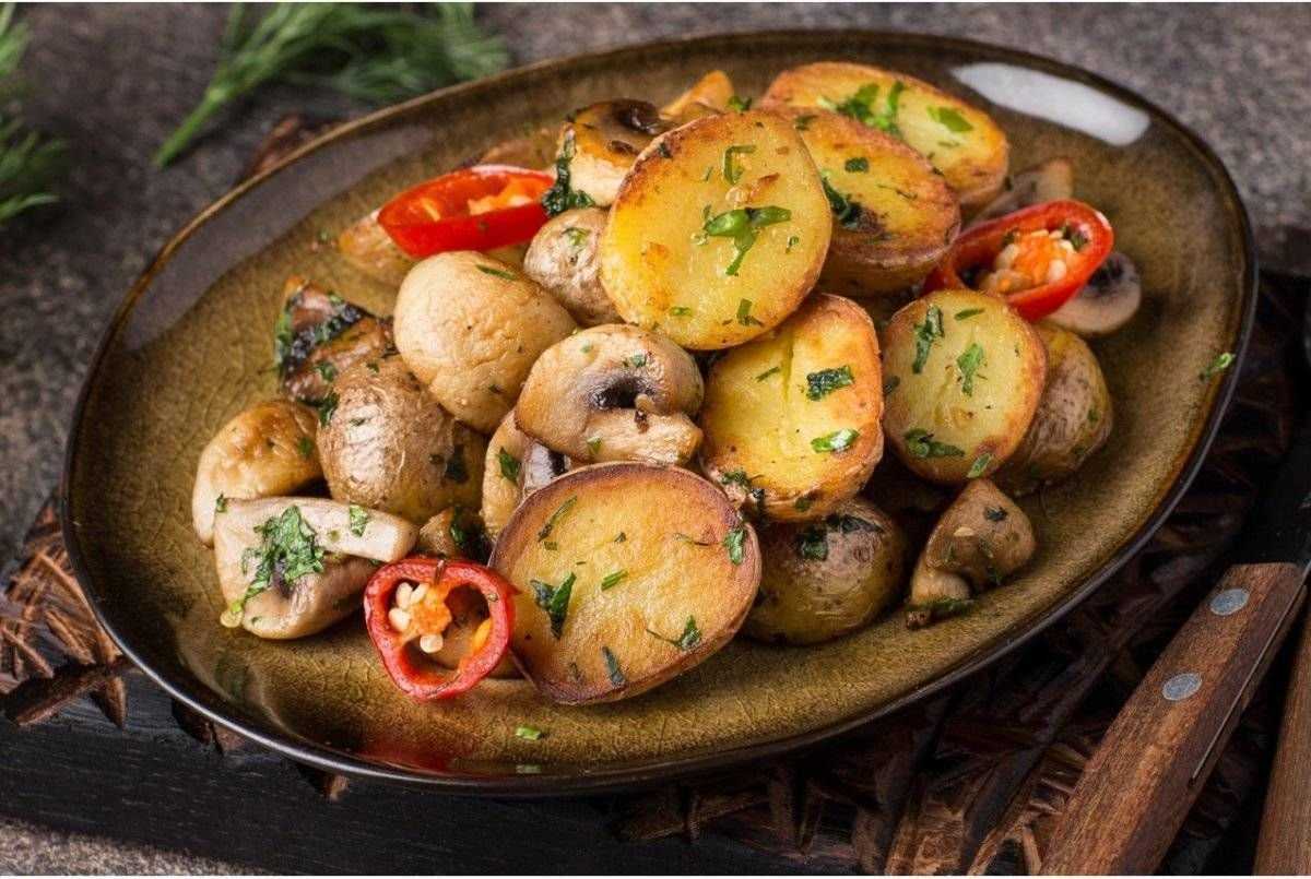 Запеченная картошка дольками в духовке 9 рецептов - 1000.menu