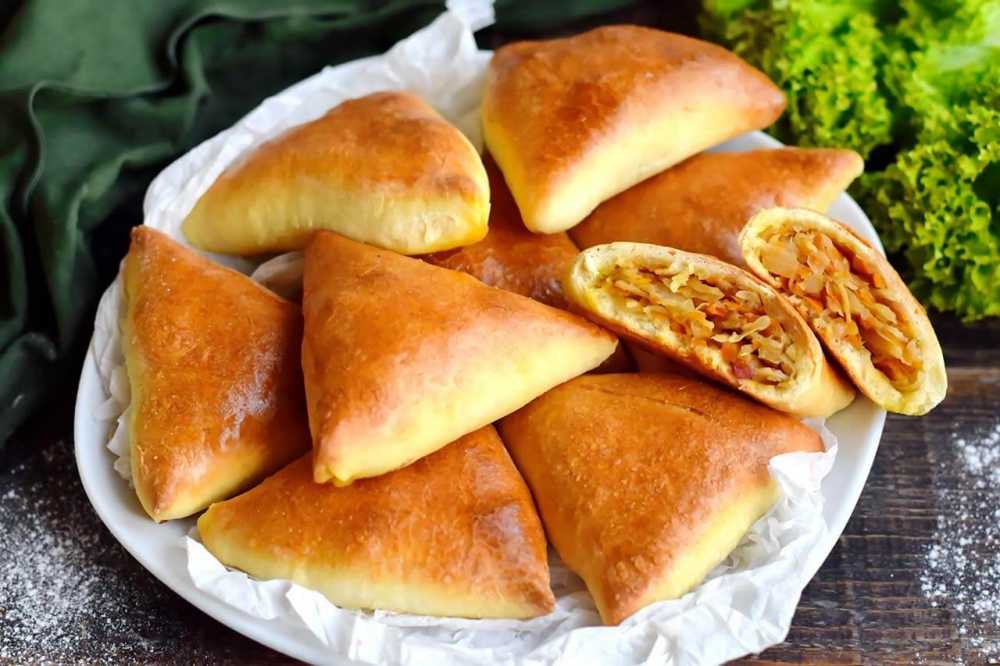 Печеночные пирожки с печенью - 15 рецептов - 1000.menu