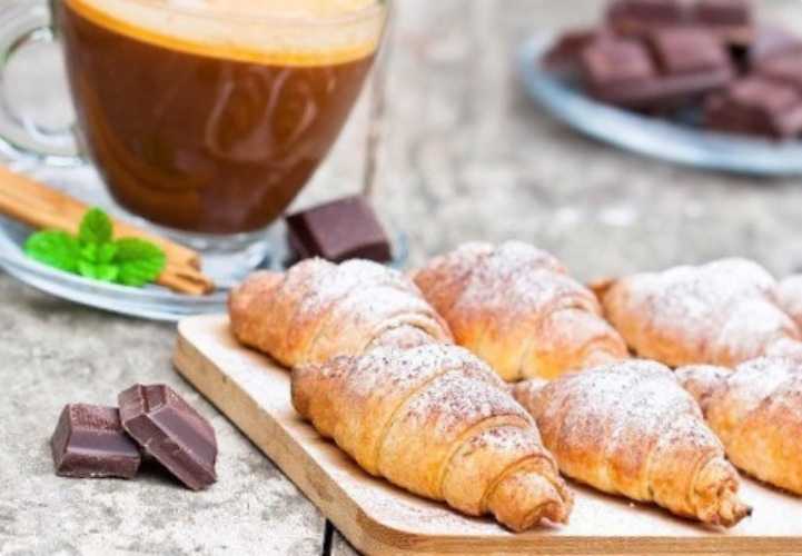 Выпечка быстрая из слоеного теста – выпечка из слоеного теста простая и вкусная, 164 рецепта с фото пошагово на вкусо.ру